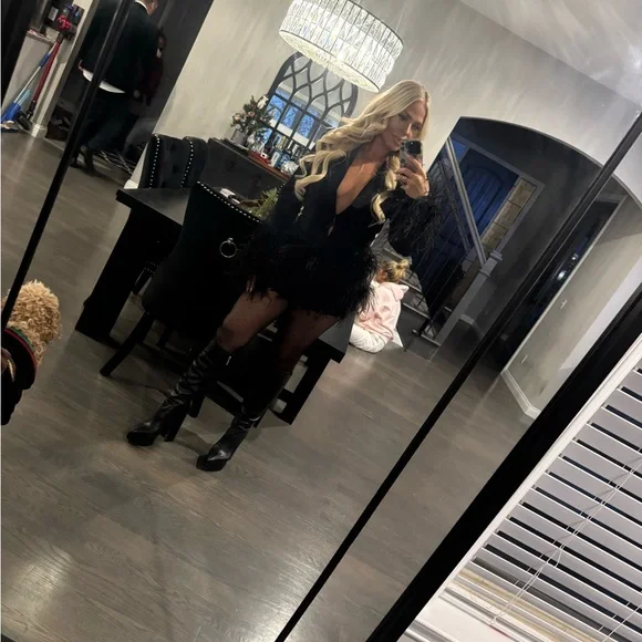 Black raisa Feathered Mini romper - Picture 5 of 5